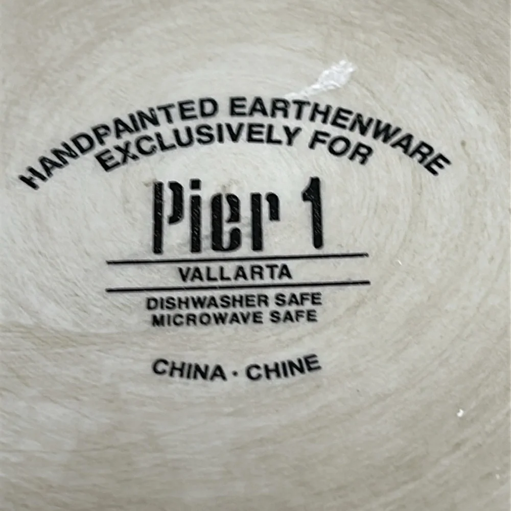 Pier 1 earthenware 11” salad/serving bowl in retired Vallarta pattern. - Picture 6 of 13